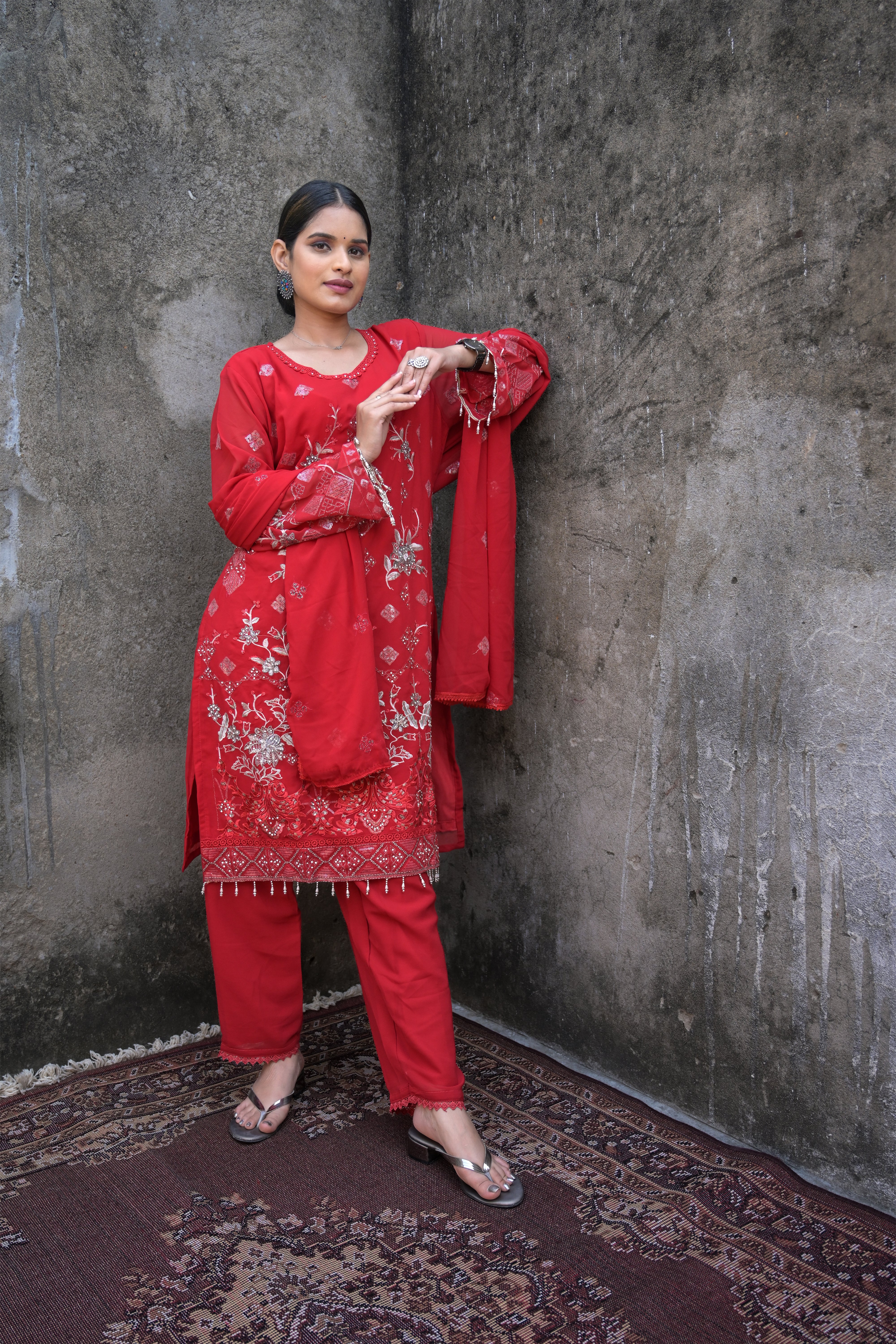 Elegant Red Embroidered Kurta Set Radiates Festive Charm