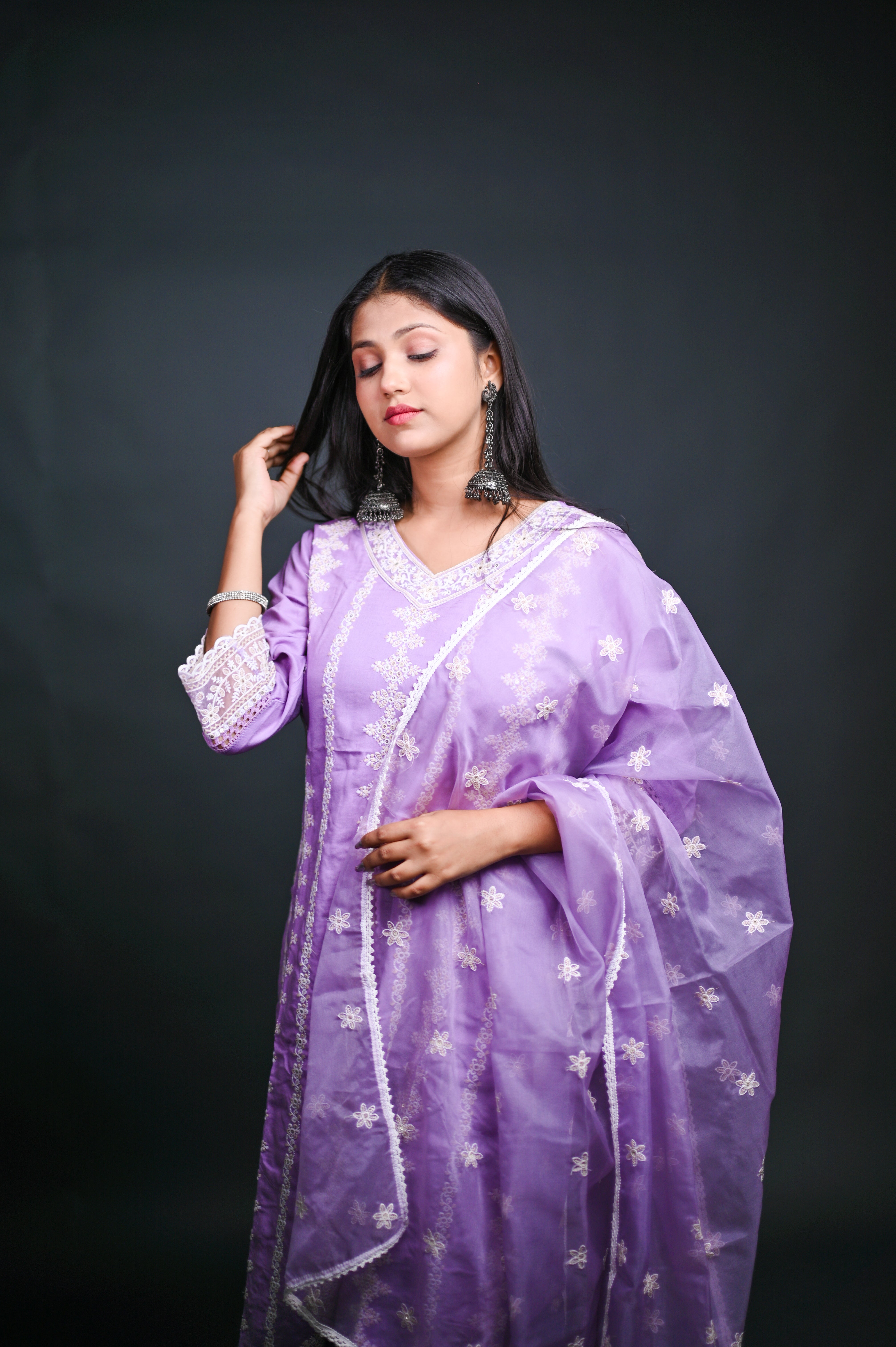 Chikenkari Style Kurta Set with Dupatta