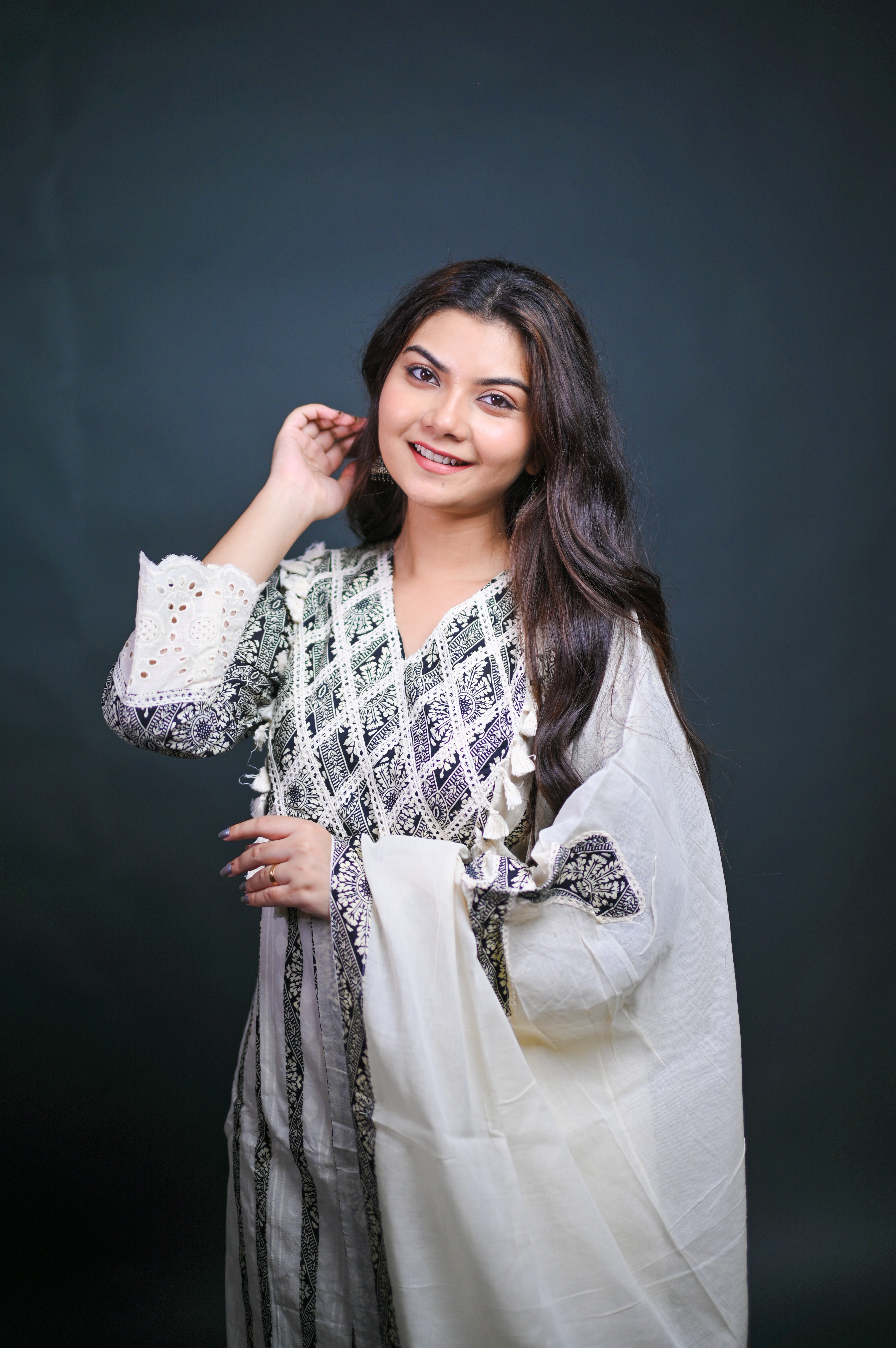 Aaira Supima Cotton Black & White Suit set